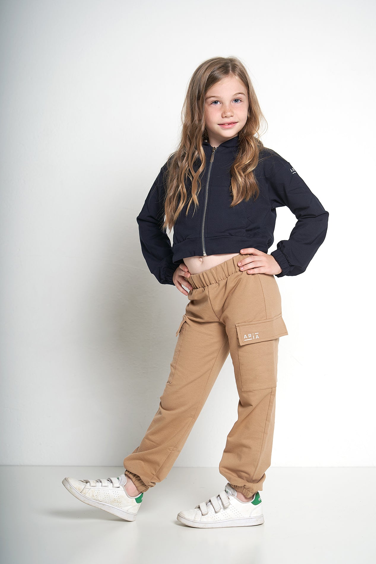 FELPA CROP & ZIP BIMBA